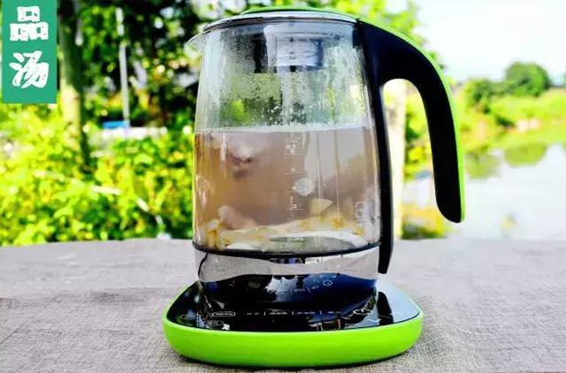 【补气提神】西洋参芡实排骨汤